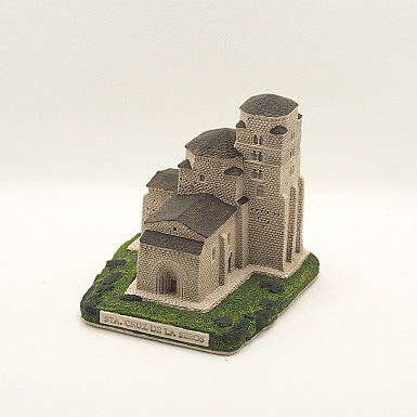 Iglesia de Santa María en Santa Cruz de la Serós (Huesca)