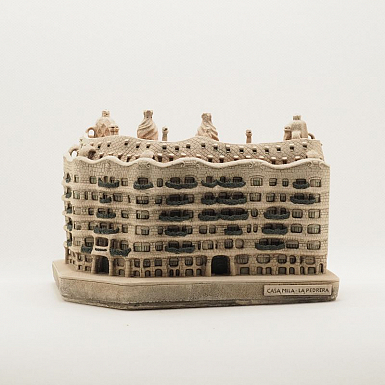 La Pedrera (Barcelona) (Grande)