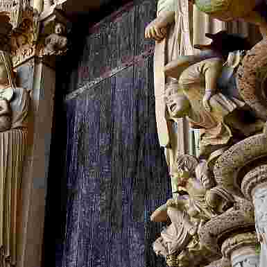 Loira medieval. Espiritualidad monástica y lujo palaciego (septiembre)