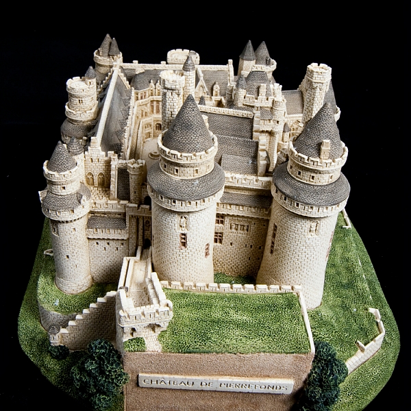 Engaño Leche para Castillo de Pierrefonds (Francia) - Santa María la Real